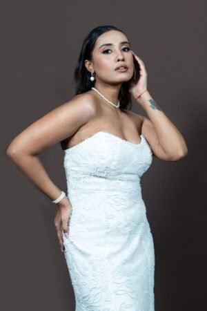 SIARA GOWN